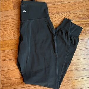 Lululemon Gray Activewear jogger pants/leggings size 2🩶